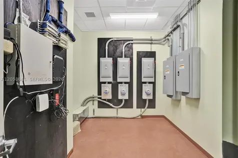 8850 W Oakland Park Boulevard Sunrise FL 33351