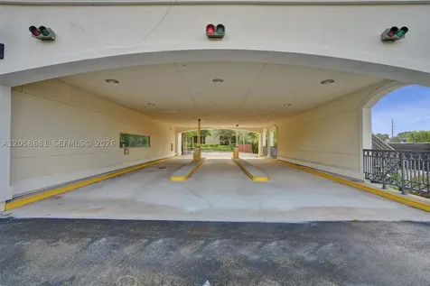 8850 W Oakland Park Boulevard Sunrise FL 33351