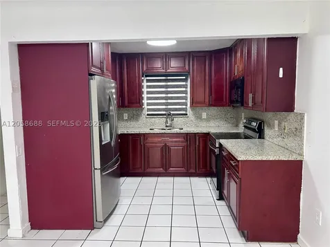2925 W 80th Street Hialeah FL 33018