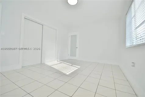 535 73rd Street Miami Beach FL 33141
