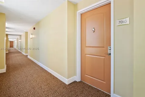 7350 SW 89th Street Miami FL 33156