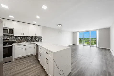 16740 NE 9th Avenue North Miami Beach FL 33162