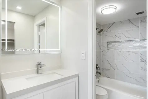 16740 NE 9th Avenue North Miami Beach FL 33162
