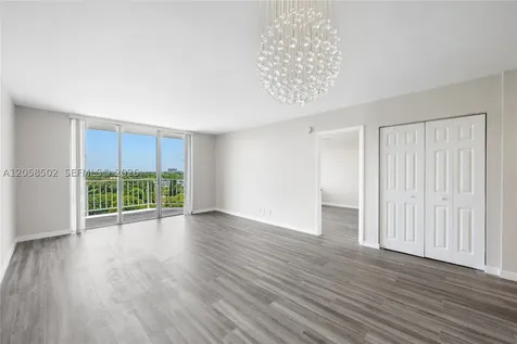 16740 NE 9th Avenue North Miami Beach FL 33162