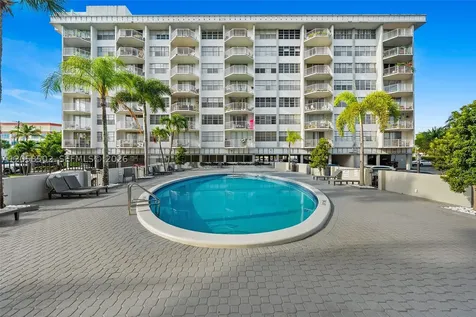 16740 NE 9th Avenue North Miami Beach FL 33162