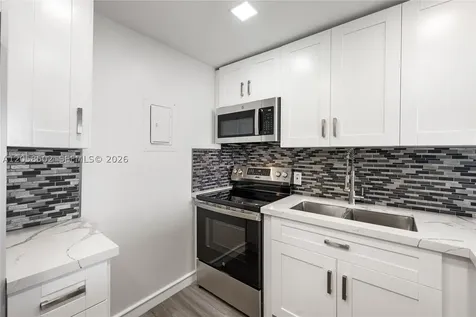 16740 NE 9th Avenue North Miami Beach FL 33162