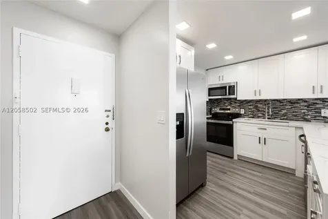 16740 NE 9th Avenue North Miami Beach FL 33162