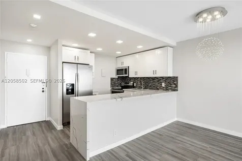 16740 NE 9th Avenue North Miami Beach FL 33162