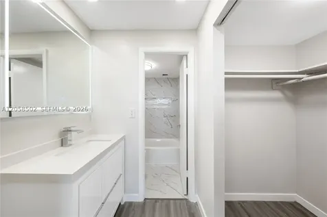 16740 NE 9th Avenue North Miami Beach FL 33162