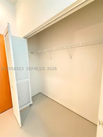 244 Biscayne Bl Miami FL 33132