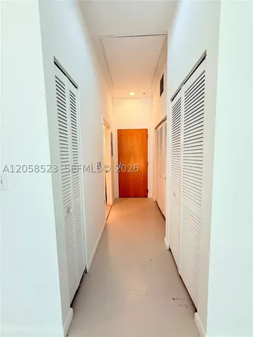 244 Biscayne Bl Miami FL 33132