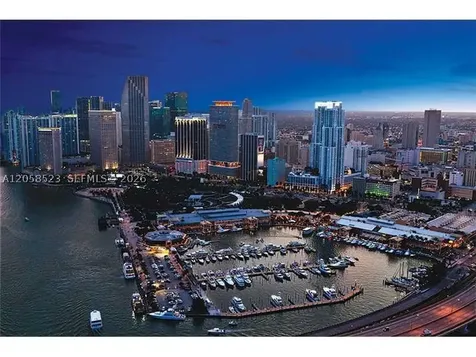 244 Biscayne Bl Miami FL 33132