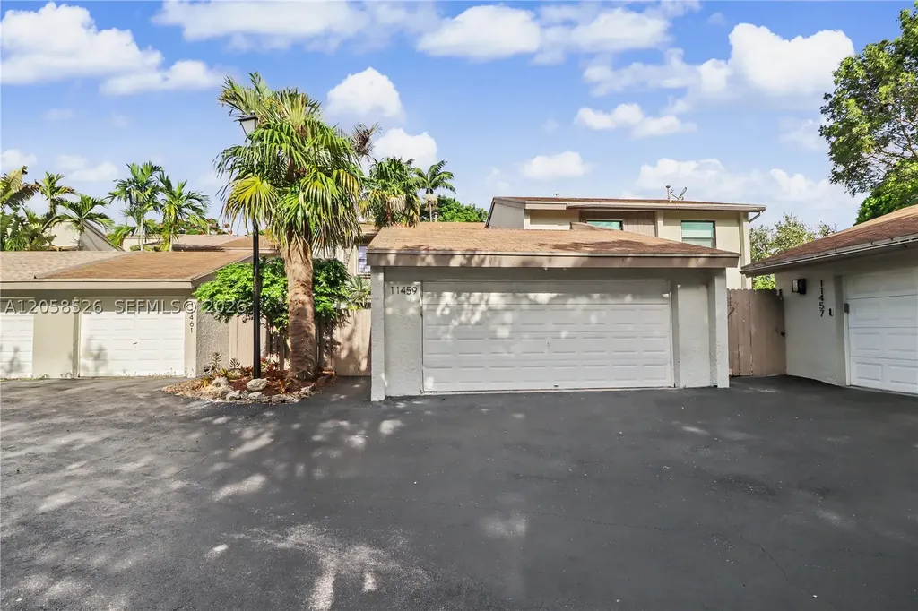 11459 SW 110th Lane Miami FL 33176