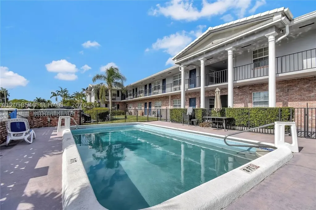 2701 Middle River Drive Fort Lauderdale FL 33306
