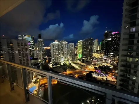 90 SW 3rd Street Miami FL 33130