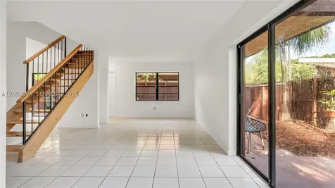 7123 SW 115th Place Miami FL 33173