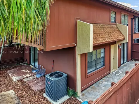 7123 SW 115th Place Miami FL 33173