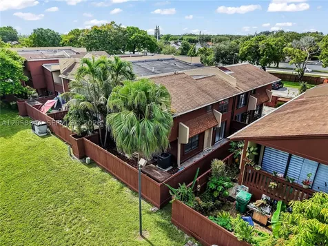 7123 SW 115th Place Miami FL 33173