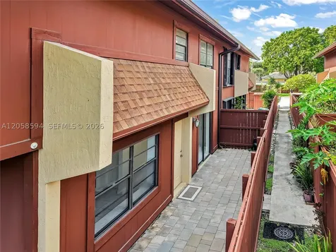 7123 SW 115th Place Miami FL 33173