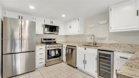 7123 SW 115th Place Miami FL 33173