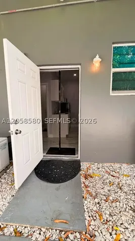 40 Sutton Road West Park FL 33023
