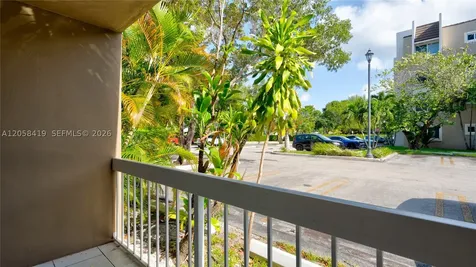 7910 Camino Real Miami FL 33143