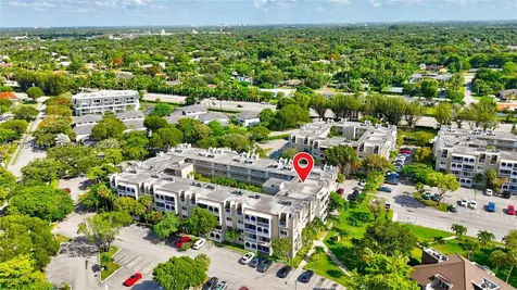 7910 Camino Real Miami FL 33143