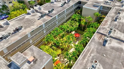 7910 Camino Real Miami FL 33143