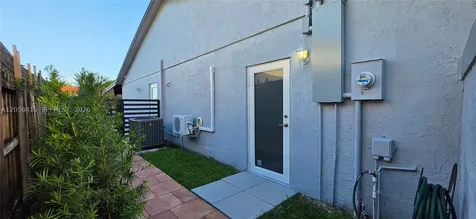 15182 SW 69th Street Miami FL 33193