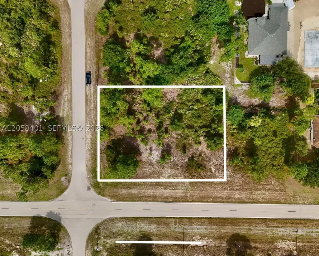 1041 Columbus Boulevard Lehigh Acres FL 33974