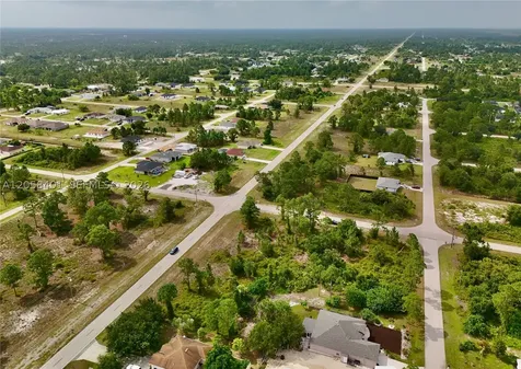 1041 Columbus Boulevard Lehigh Acres FL 33974
