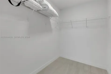 77 SE 5th Street Miami FL 33131