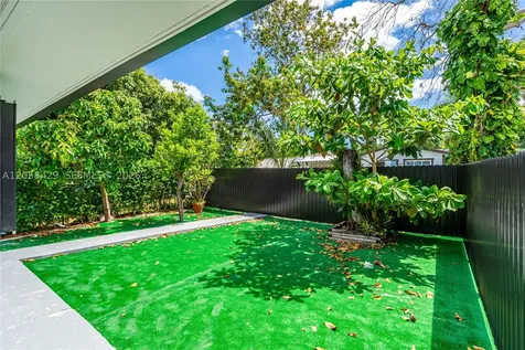 2309 SW 62nd Avenue Miami FL 33155