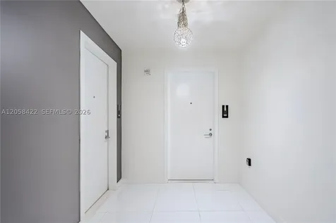 851 NE 1st Avenue Miami FL 33132