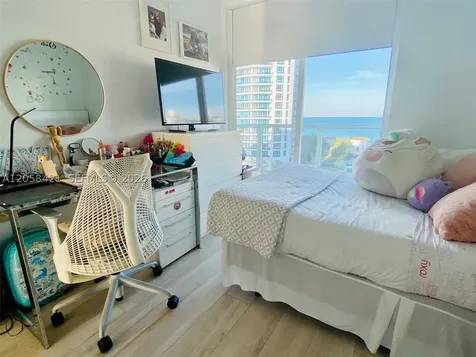 Miami Beach FL 33140