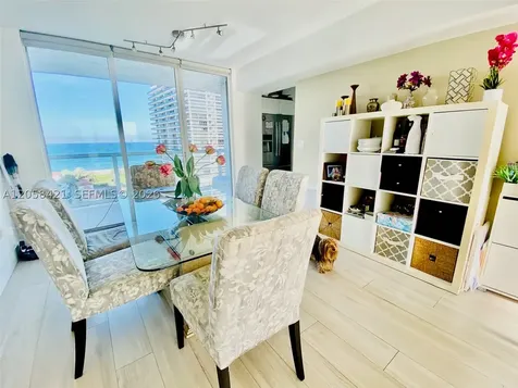 Miami Beach FL 33140