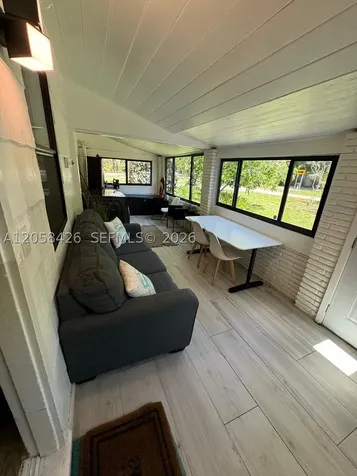 207 SW 11th Street Fort Lauderdale FL 33315