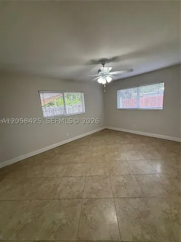 1061 NE 34th Oakland Park FL 33334
