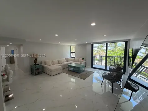 1800 Collins Avenue Miami Beach FL 33139