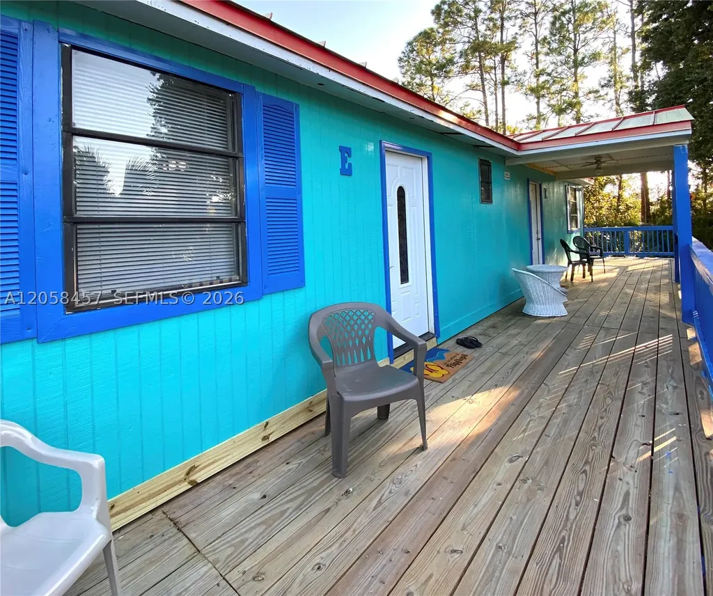 2382 E Highway 98 Carrabelle FL 32322