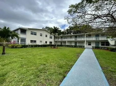 257 Tilford M Deerfield Beach FL 33442