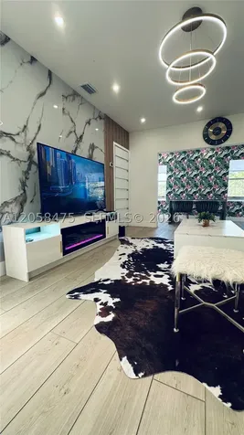 1668 SW 20th Street Miami FL 33145