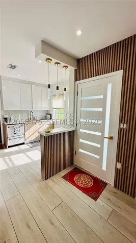 1668 SW 20th Street Miami FL 33145