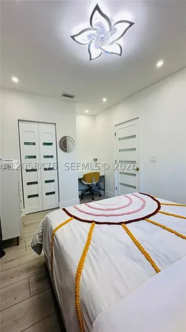 1668 SW 20th Street Miami FL 33145