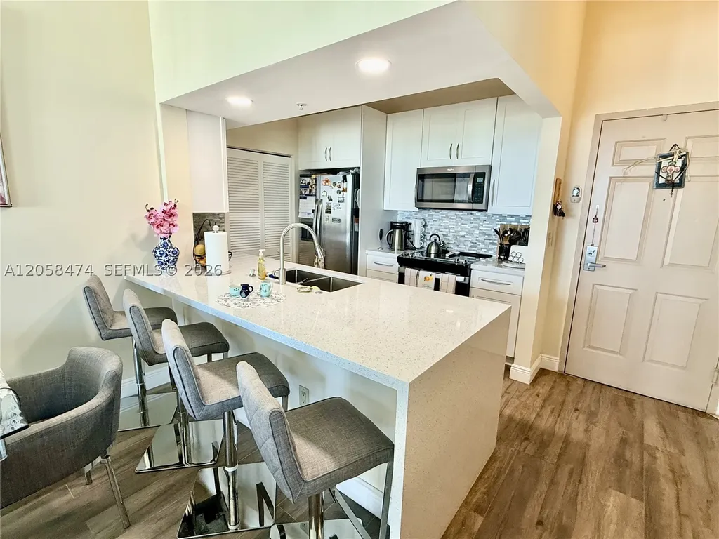 3020 NE 32nd Avenue Fort Lauderdale FL 33308