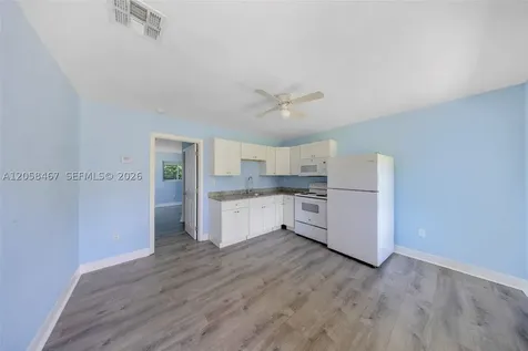 1109 NW 6th Avenue Pompano Beach FL 33060