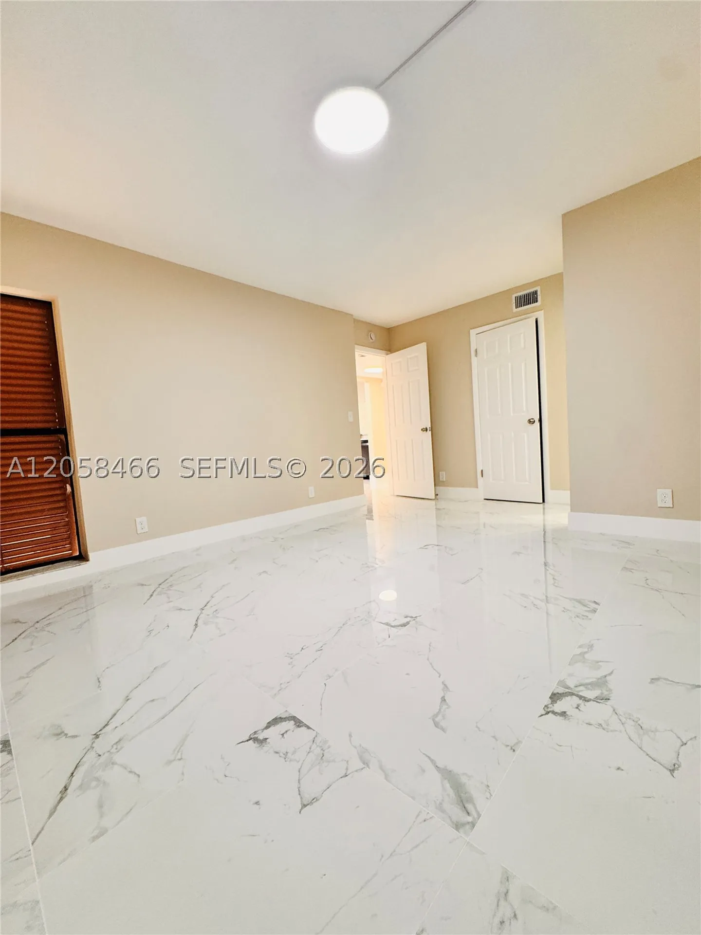 3939 NE 5th Avenue Boca Raton FL 33431