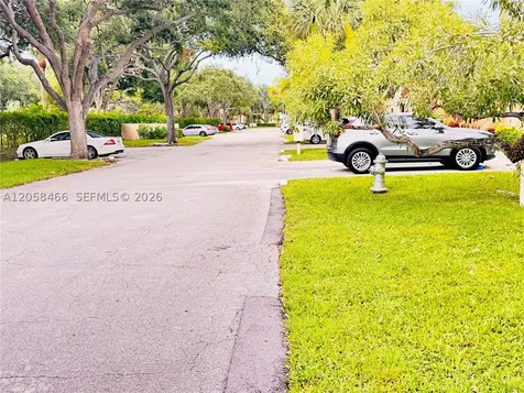 3939 NE 5th Avenue Boca Raton FL 33431