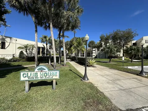8015 SW 107th Avenue Miami FL 33173
