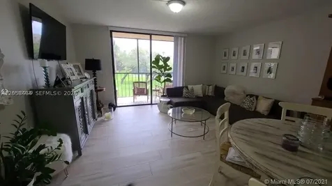 8015 SW 107th Avenue Miami FL 33173